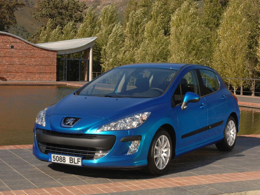  Peugeot 308 5-Door 2008 года  (фото 21 из 21)